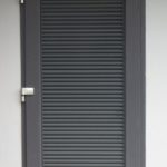 Grille Renson incorporée dans une porte